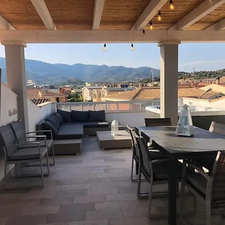 Super Terrazza Panoramica 3 * فيلاّسيمِيوس